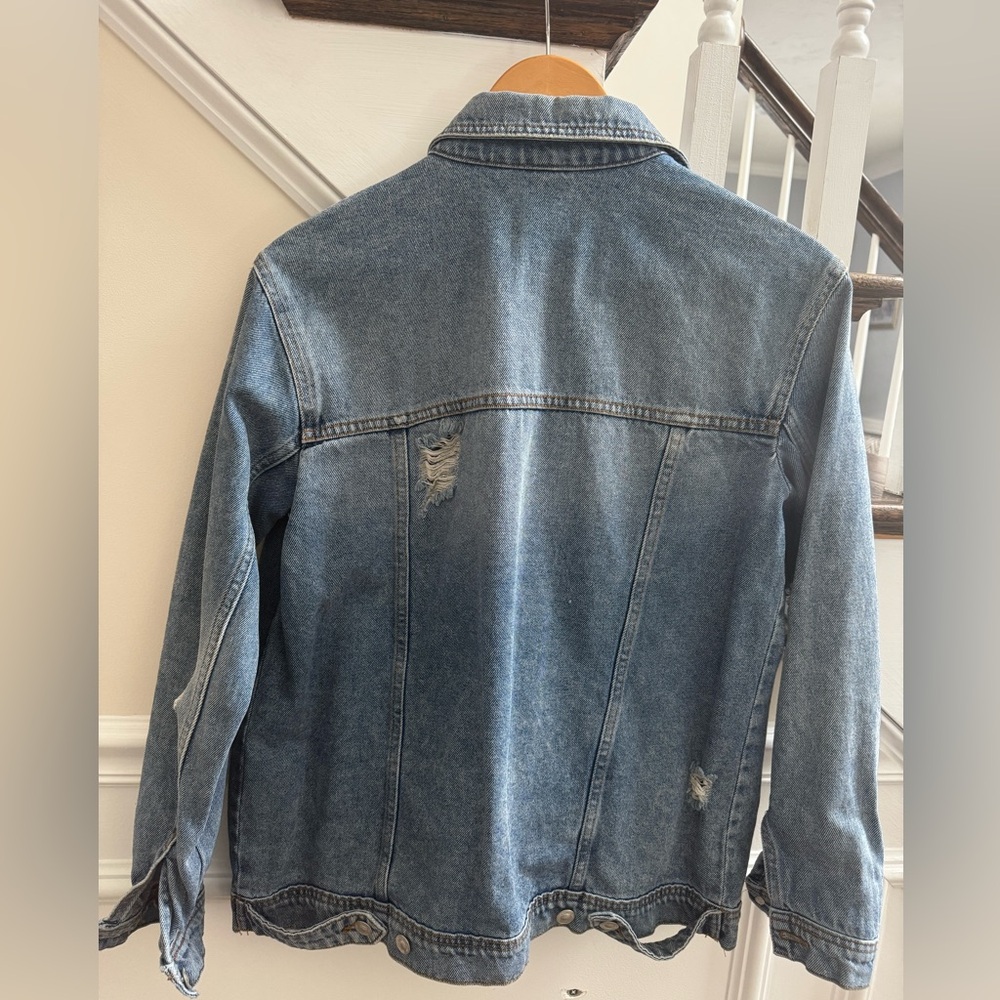 Stradivarius Distressed Denim Jacket in Blue, Size: S - Picture 2 of 4